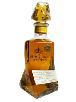 Adictivo Tequila Reposado